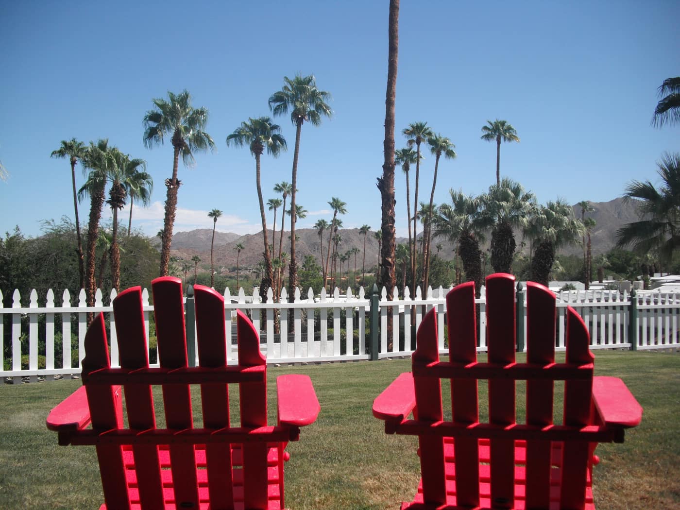 Silver Spur community with mountain backdrop in Palm Desert, CA